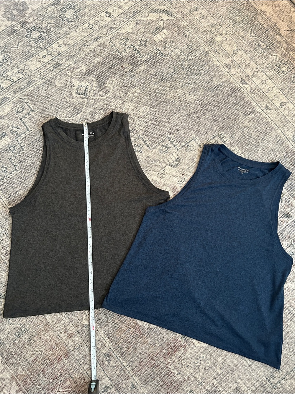 2 Athleta Uptempo Tanks Size Medium